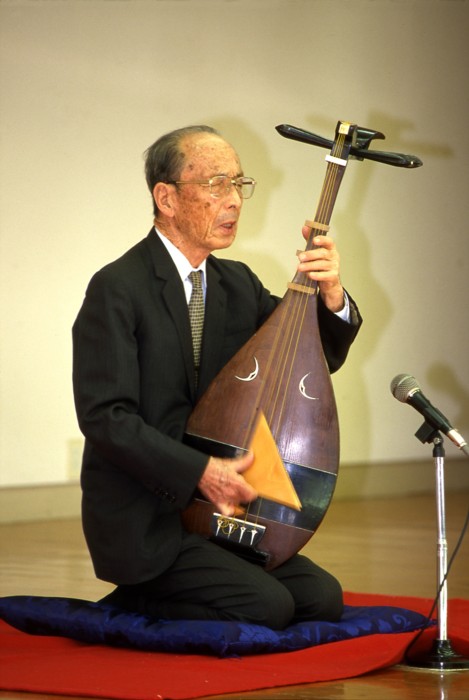 弾奏の様子