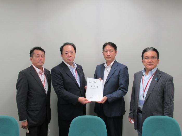 経産省