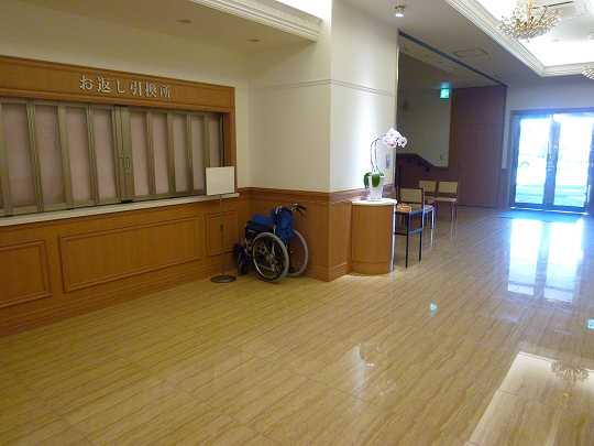 玄関屋内1