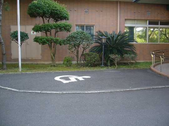 駐車場3