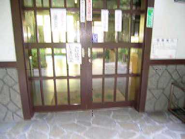 玄関屋内1