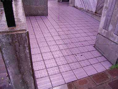 玄関屋内3