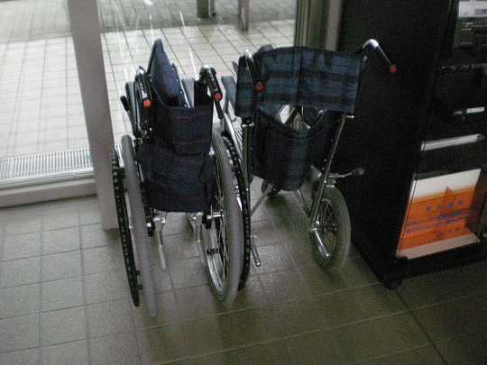 玄関屋内1