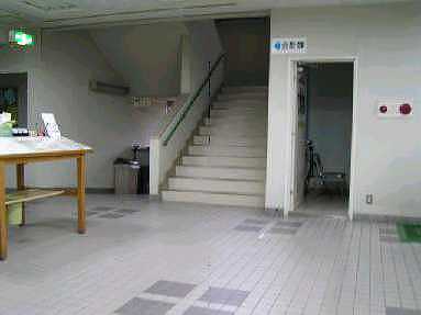 玄関屋内3