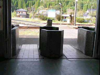 玄関屋内2