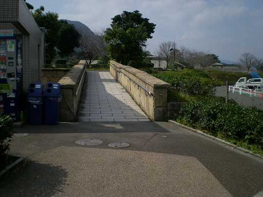駐車場3